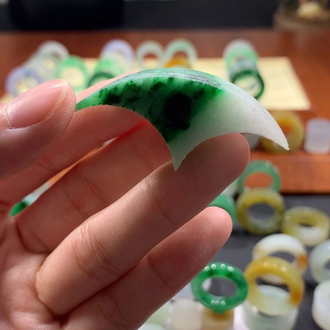 定制翡翠未镶嵌小*包定制天珠