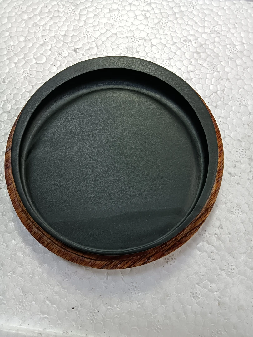 歙砚，眉子坑眉纹，长宽高10.8/10.8/1.5厘米