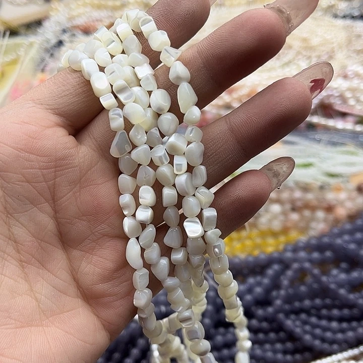 玛瑙/玉髓珠宝半成品未镶嵌一条老鱼骨碎石