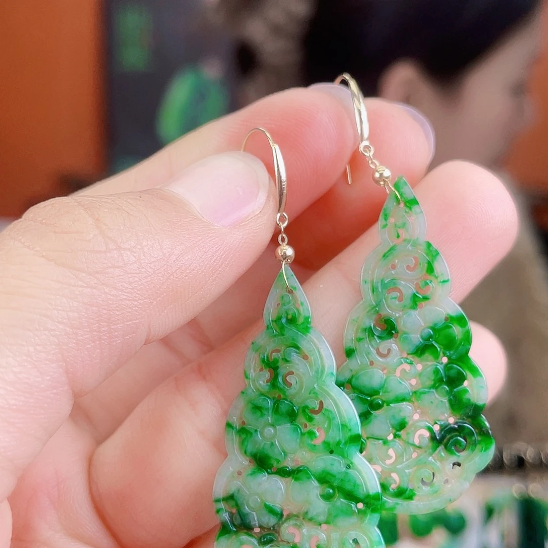 翡翠18K金镶嵌耳饰