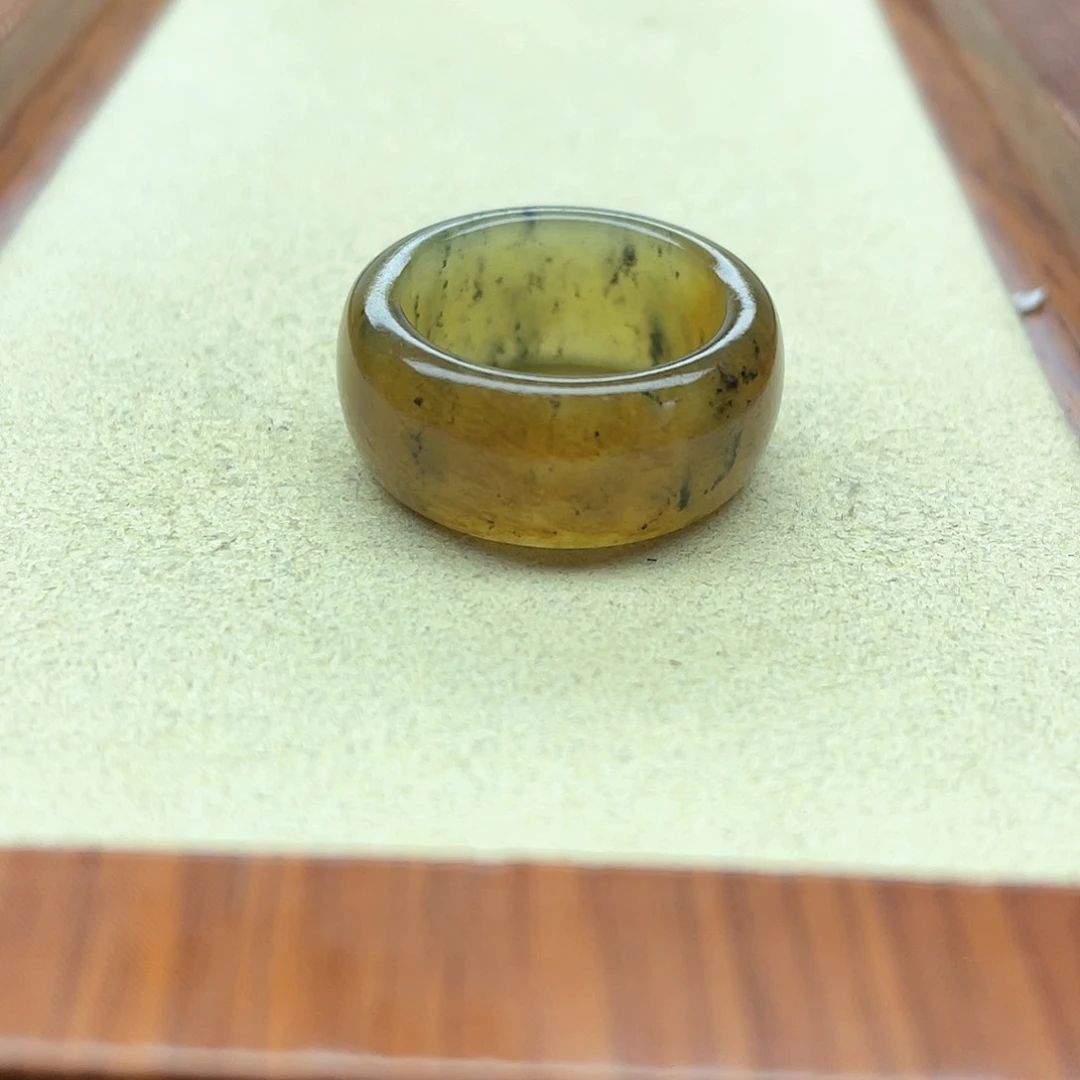 未镶嵌戒指和田玉8糖青花宽胎16号