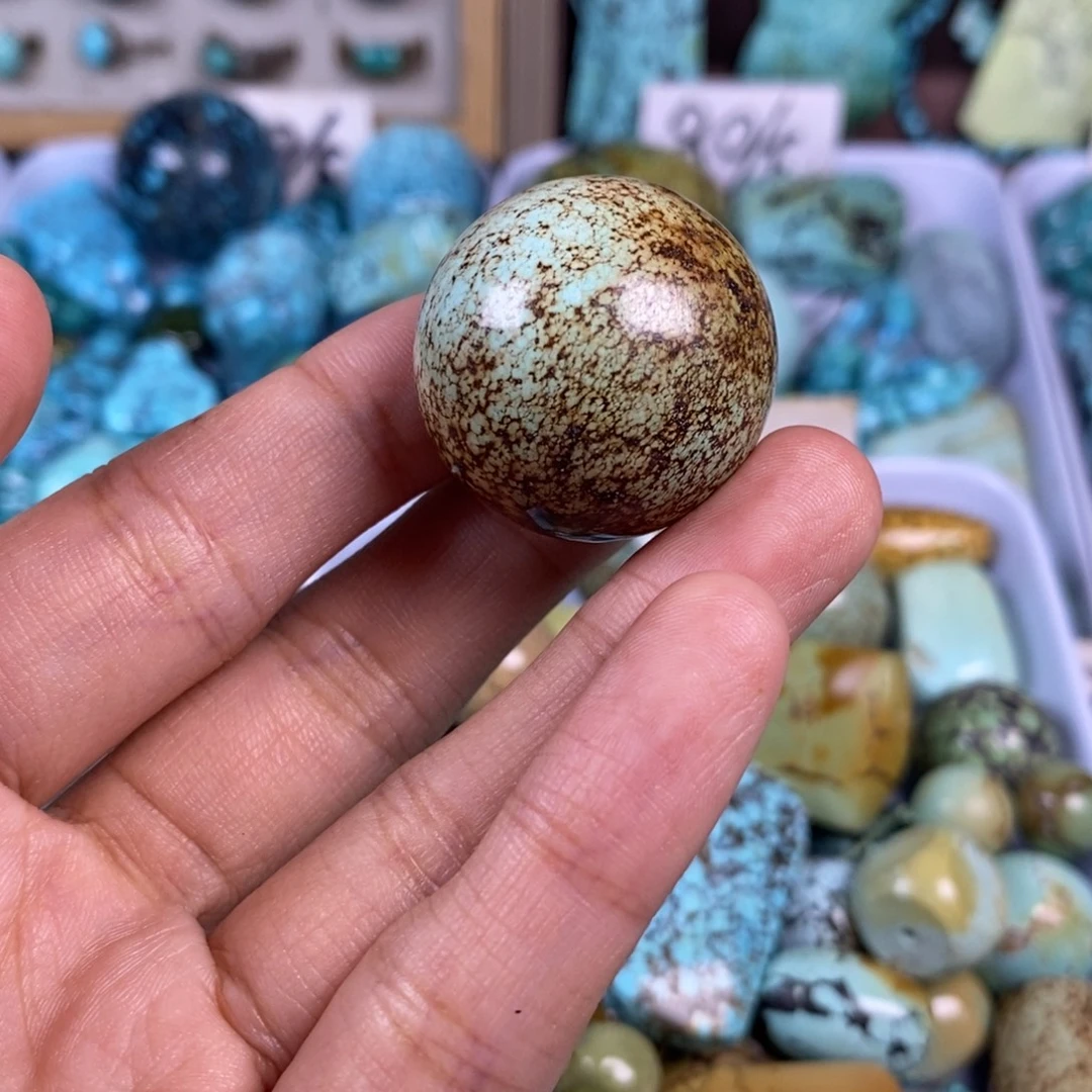 ****心绿松石未镶嵌颈饰