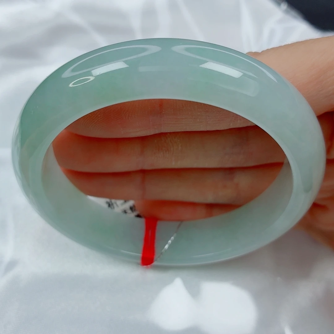 翡翠未镶嵌手镯56.8正圈，冰底淡晴水，014