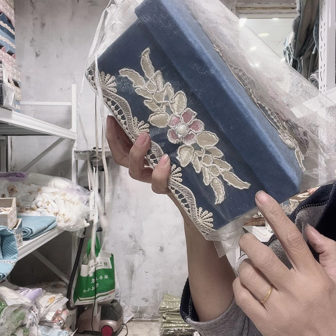 亚麻快乐大本营在