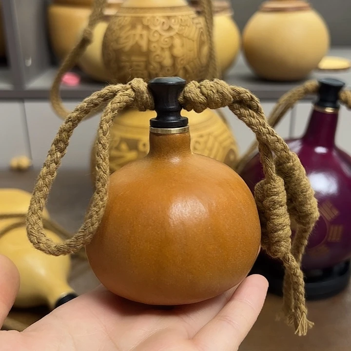 喵***人呃呃摸摸陌陌摸摸