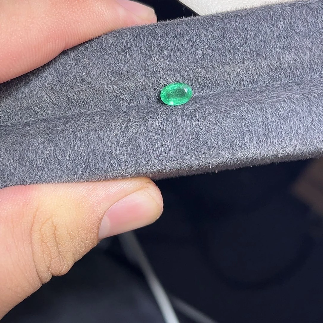 祖母绿裸石裸石70分