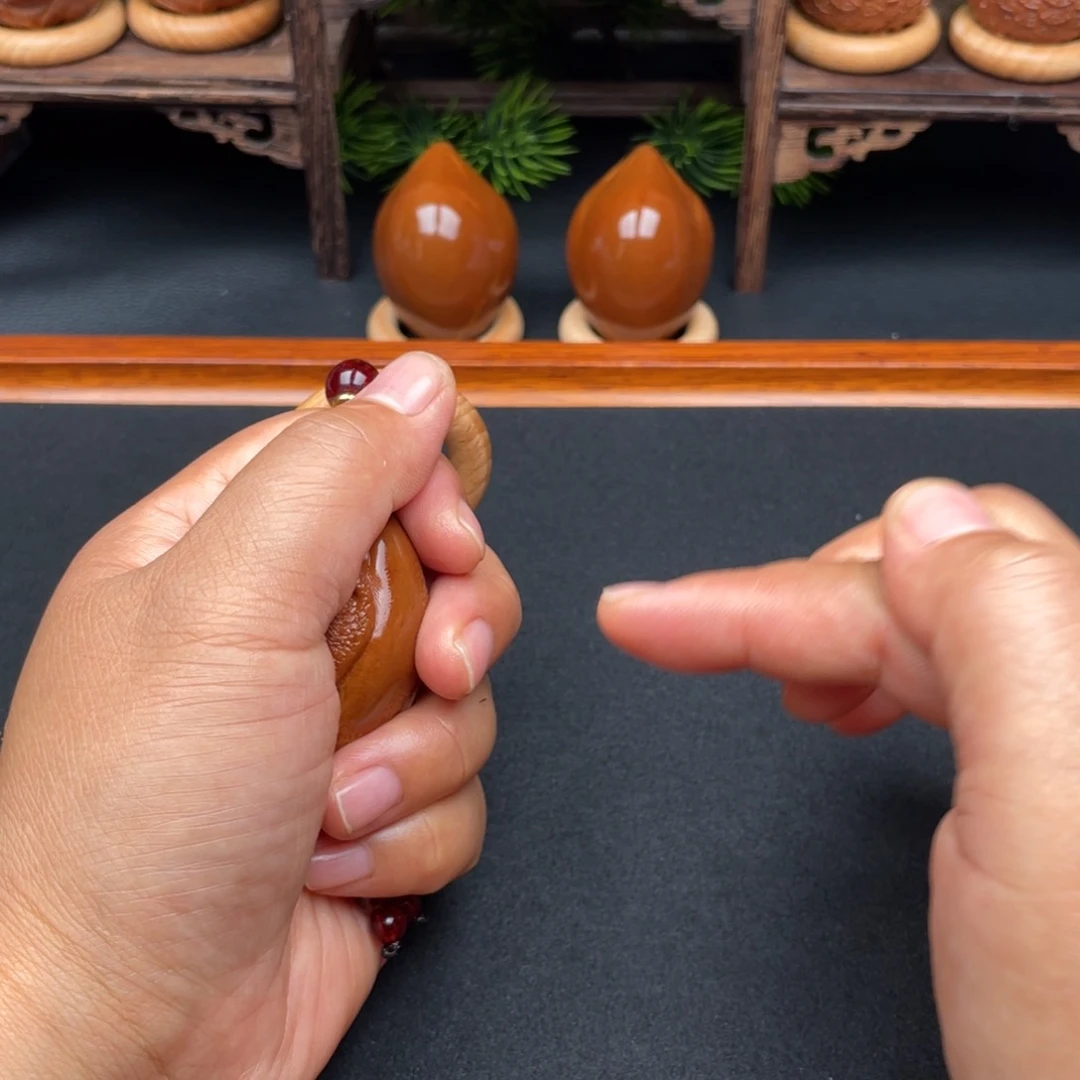 橄榄核吊坠三面穿配