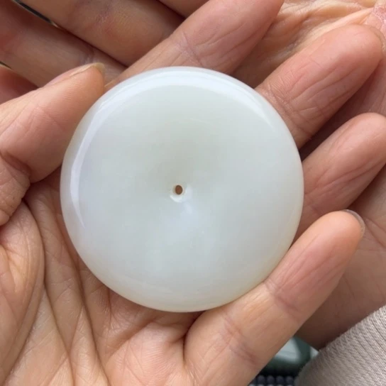 和田玉未镶嵌珠宝半成品