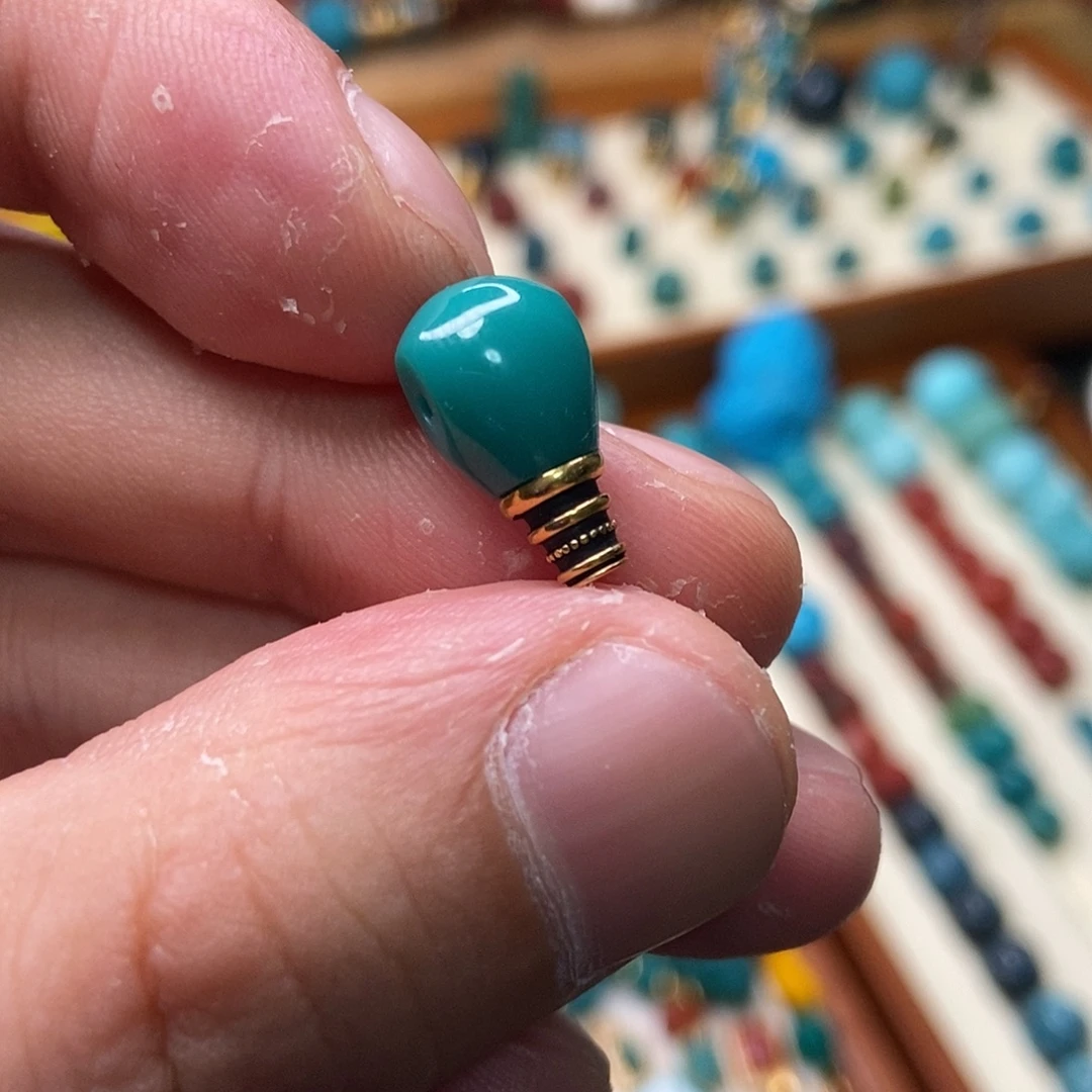 足金镶嵌绿松石珠宝奇石