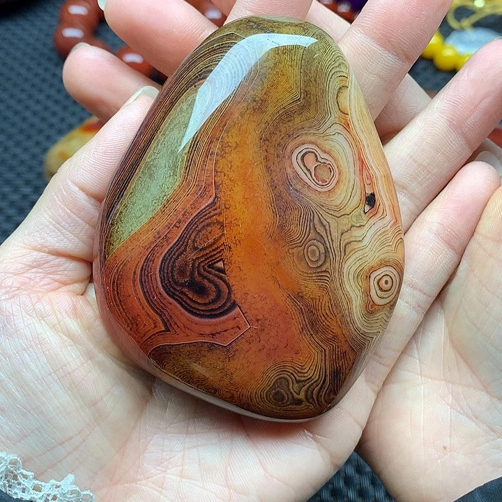 玛瑙/玉髓玛未镶嵌跟**疯