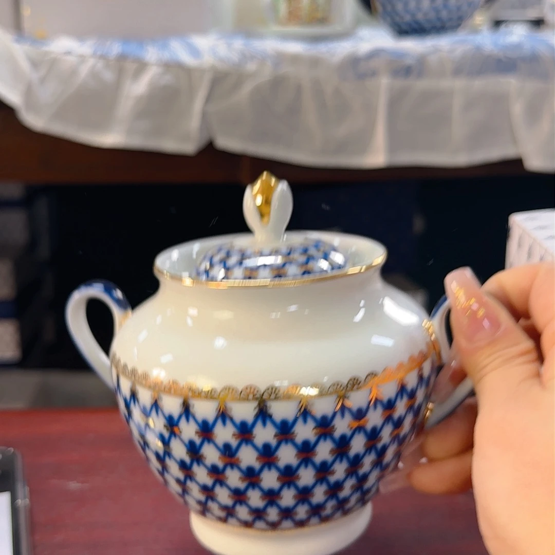 摆件欧洲瓷器收藏鉴赏