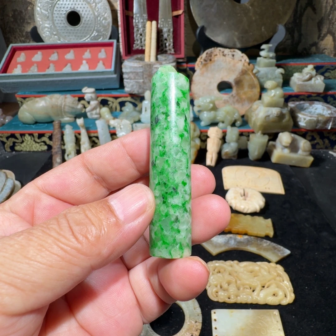 用***7和田玉（糖玉）未镶嵌挂件