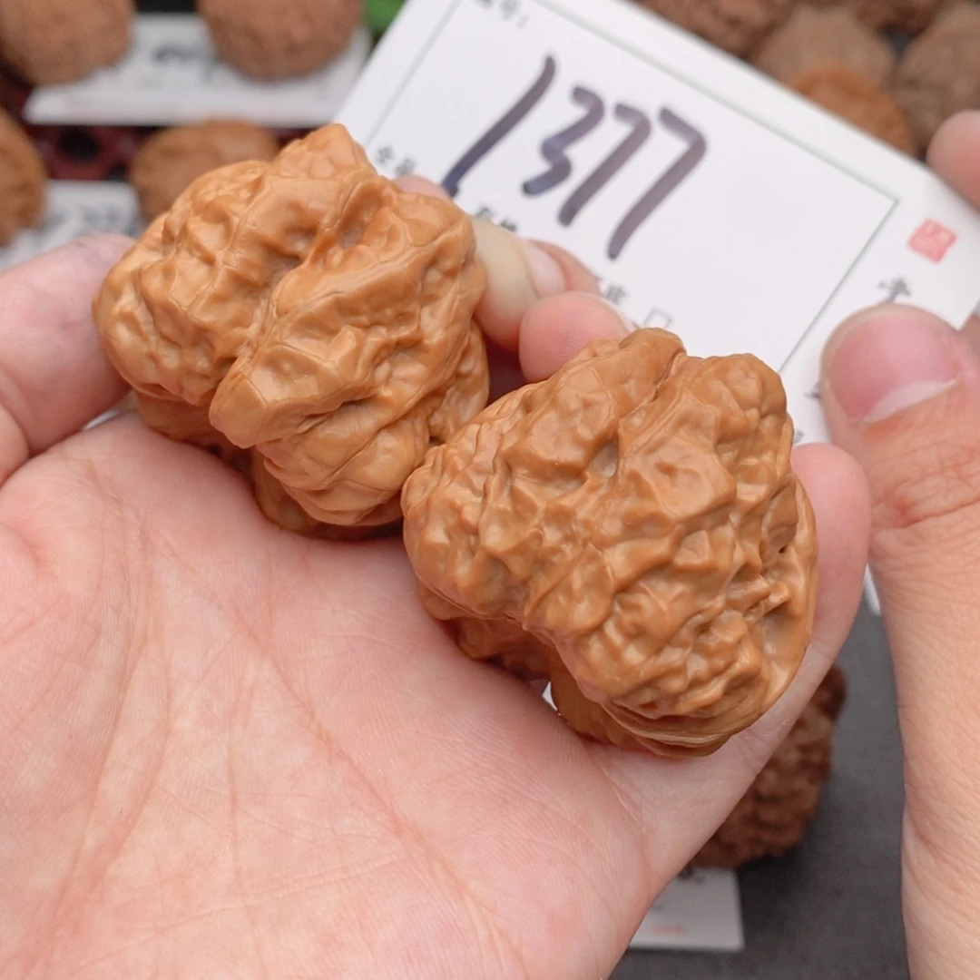 文玩核桃吊坠40蛤蟆1377
