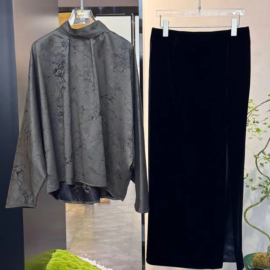 设计师品牌LA COLLECTION 25AW百搭气质卡其色斗篷上衣