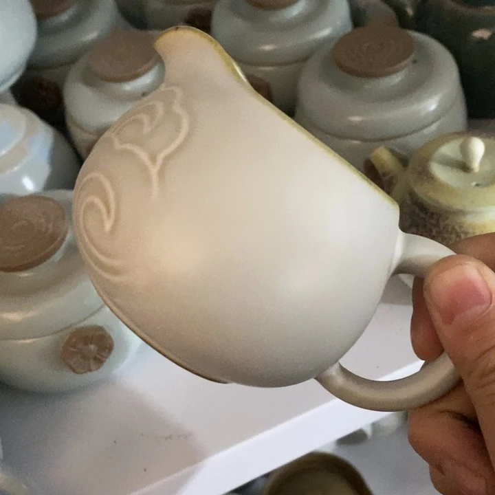陶瓷艺术品及陶瓷制品