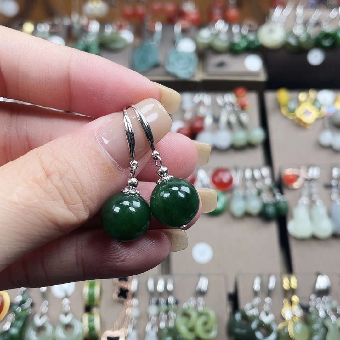 和田玉银S925镶嵌耳饰