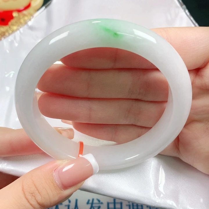 翡翠手镯未镶嵌58圈0240