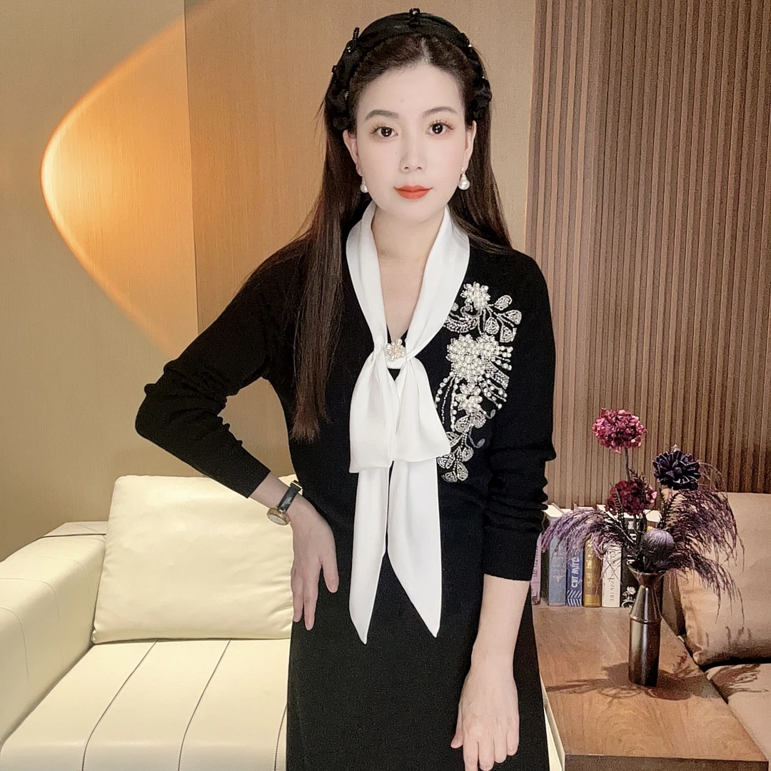 2025秋冬新款时尚百搭气质V领蝴蝶结显瘦长袖织针衫MS0035