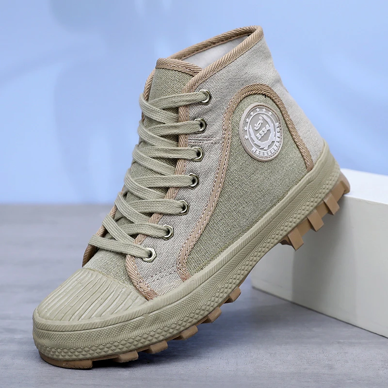 2025秋季新款户外低帮帆布鞋轻便工地胶鞋迷彩帆布鞋黄胶鞋农田鞋