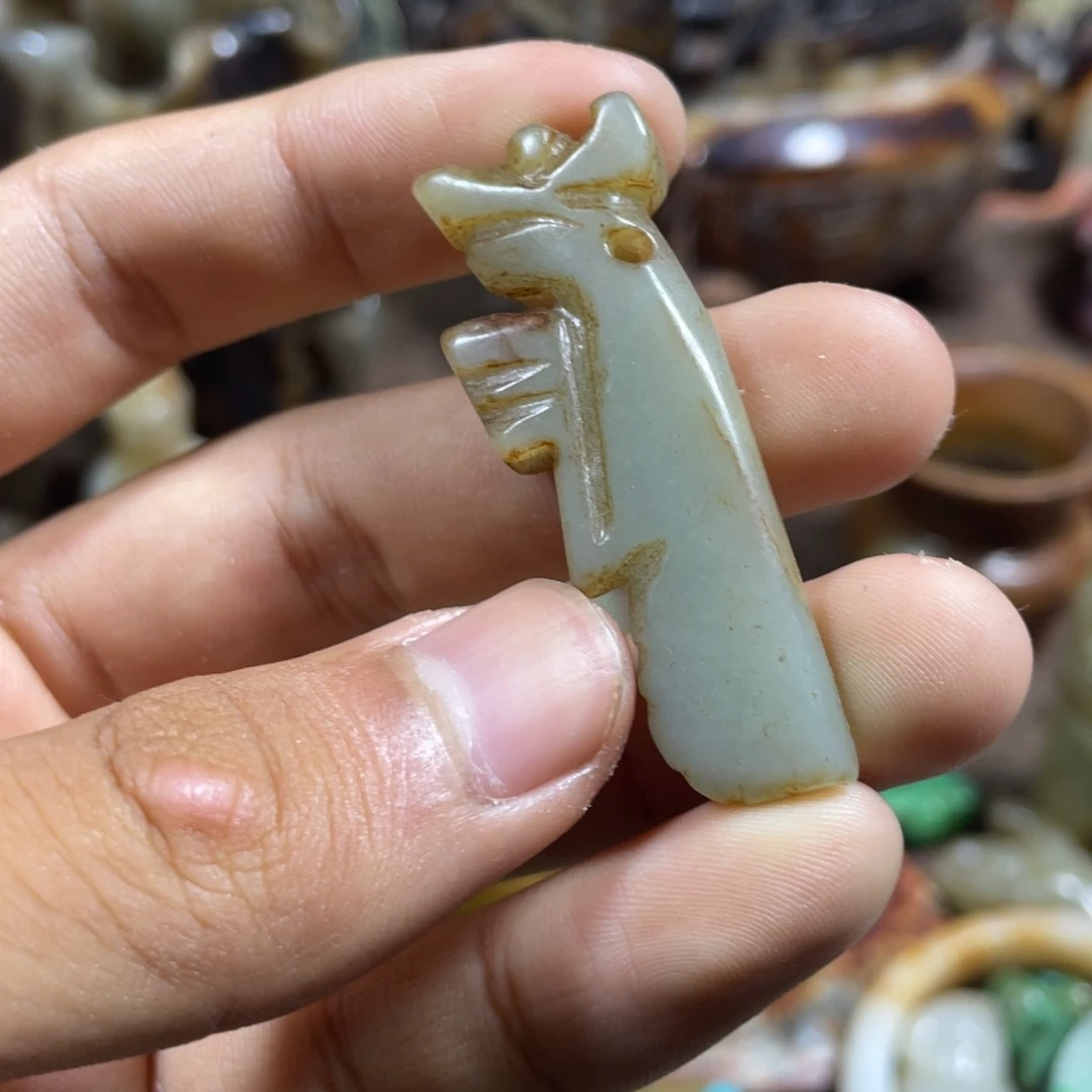 和田玉（糖玉）未镶嵌挂件