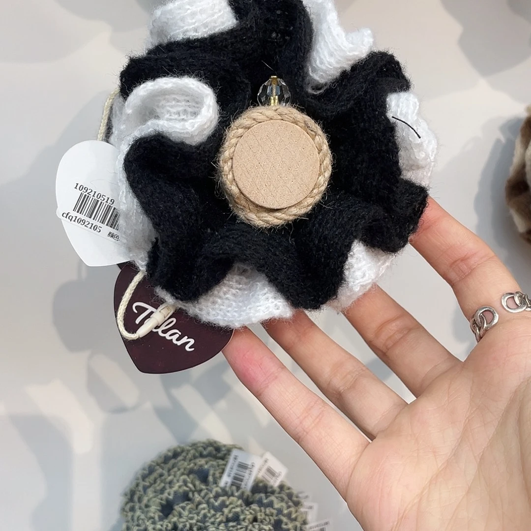 皮质铁合金黑白拼接小肠