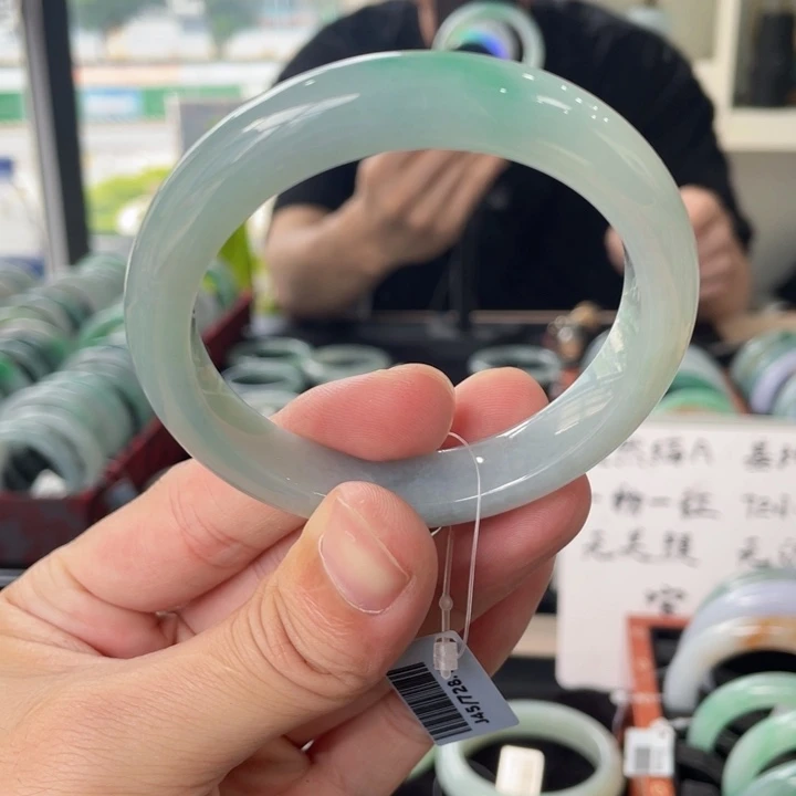 翡翠未镶嵌手镯57.6