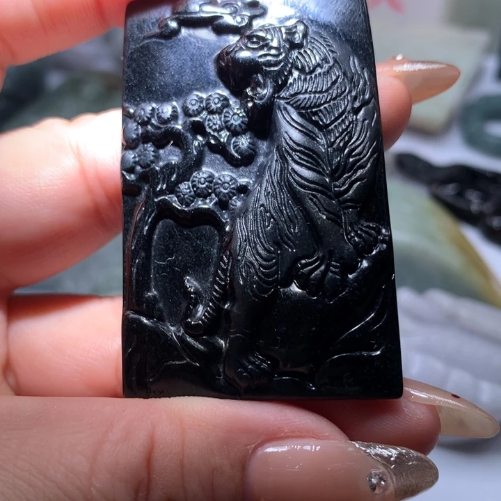 翡翠未镶嵌颈饰保真天然A货翡翠