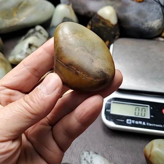 和田玉（糖玉）未镶嵌挂件