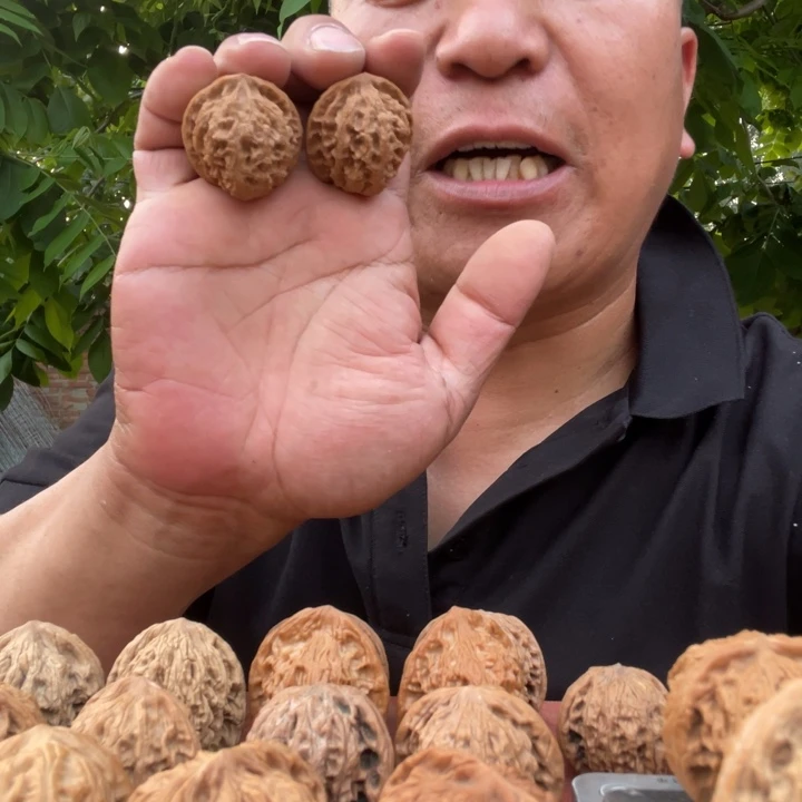 文玩核桃吊坠d****z苹果32