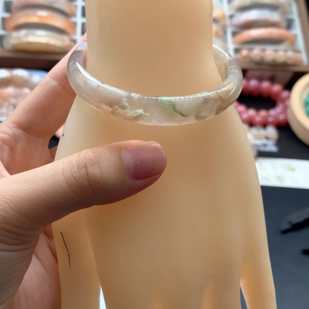 【闪购商品】手镯玛瑙/玉髓未镶嵌美*
