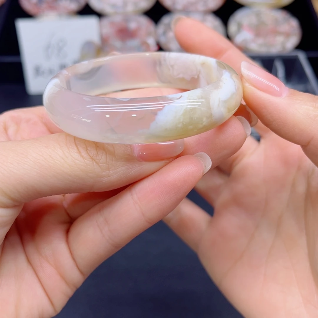 玛瑙/玉髓未镶嵌手镯54