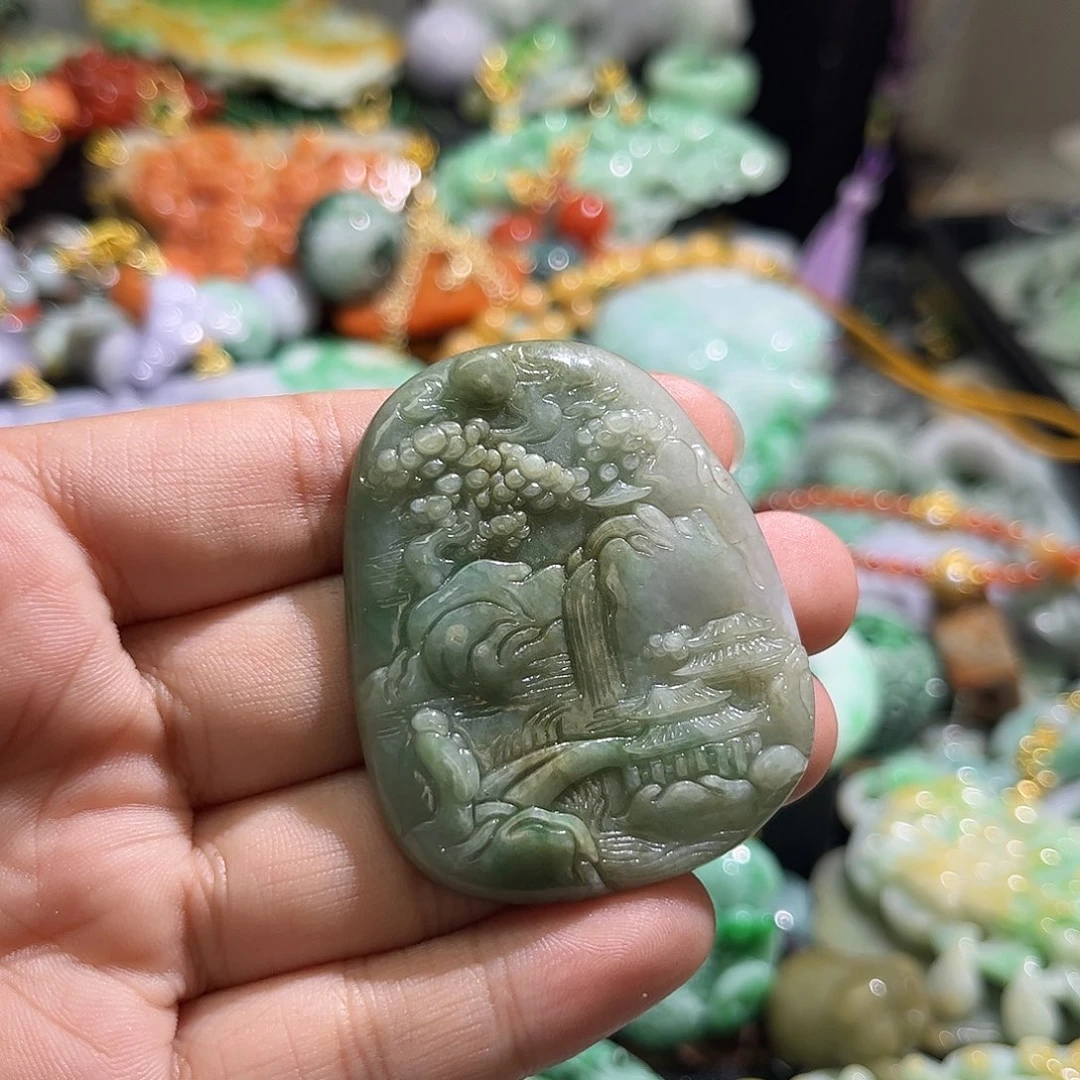 颈饰未镶嵌翡翠待编织