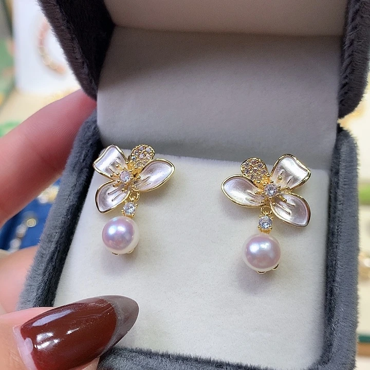 淡水珍珠未镶嵌耳饰