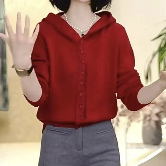 韩系软糯连帽扣子打底衫内搭上衣女秋冬高级感慵懒风针织开衫毛衣