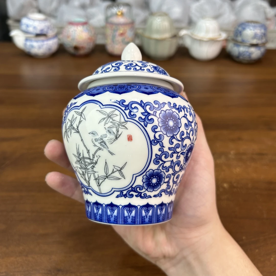 C820-竹节将军茶叶罐罐