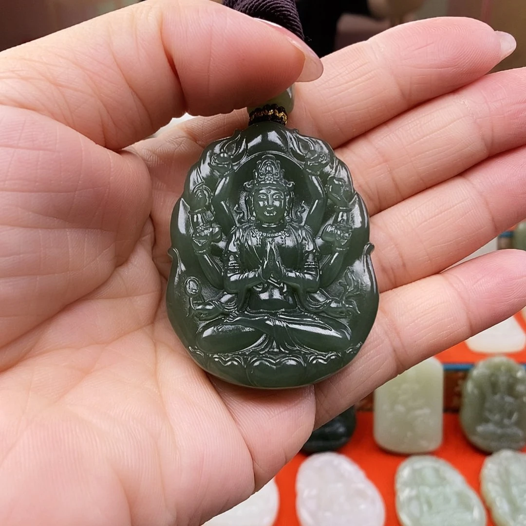 颈饰未镶嵌和田玉曾**王