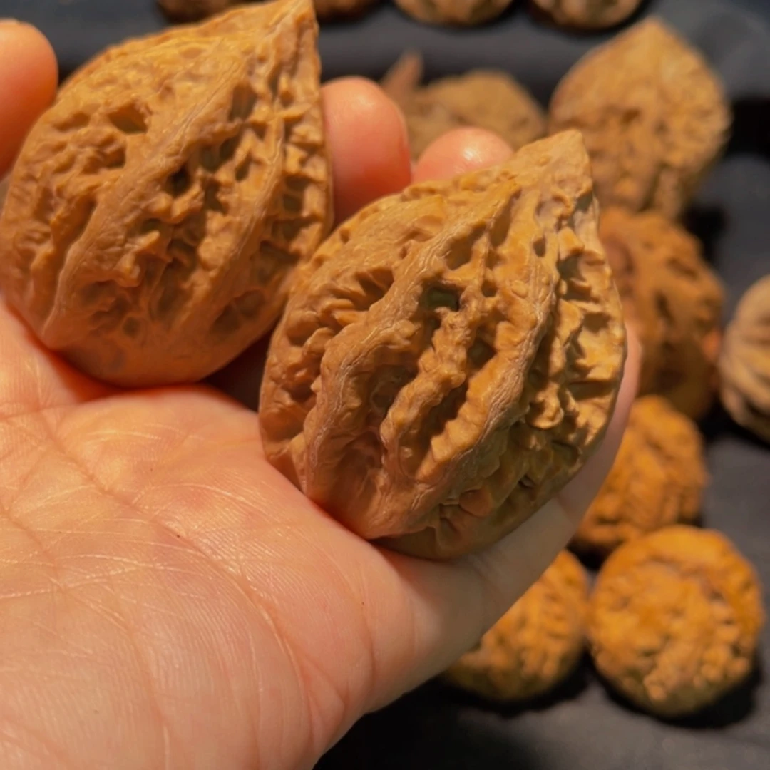 【闪购商品】吊坠文玩核桃用****?东北楸子16