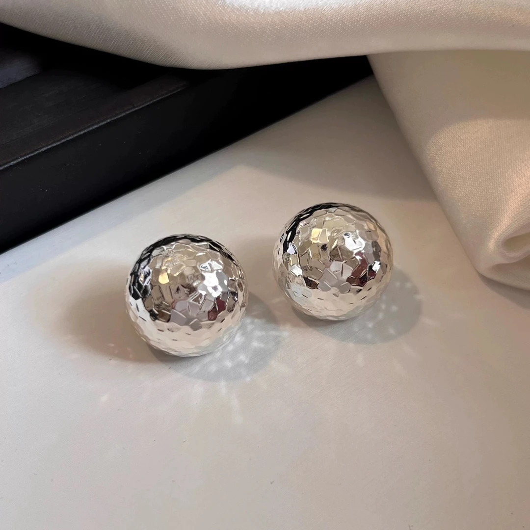 铜合金耳饰 大耳钉爆闪半球灿若星辰轻奢气质简约百搭夸张金属