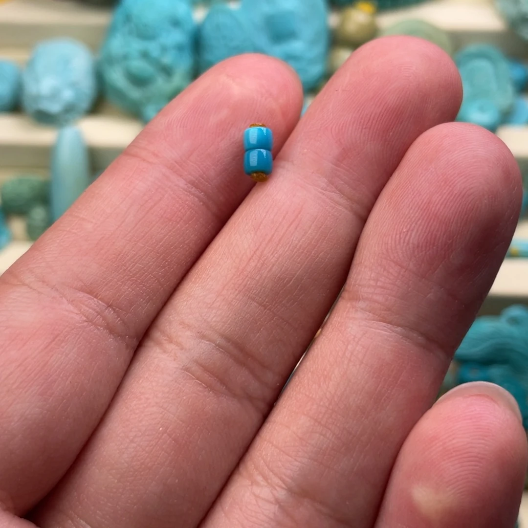 绿松石3.8*2.6尺寸未镶嵌