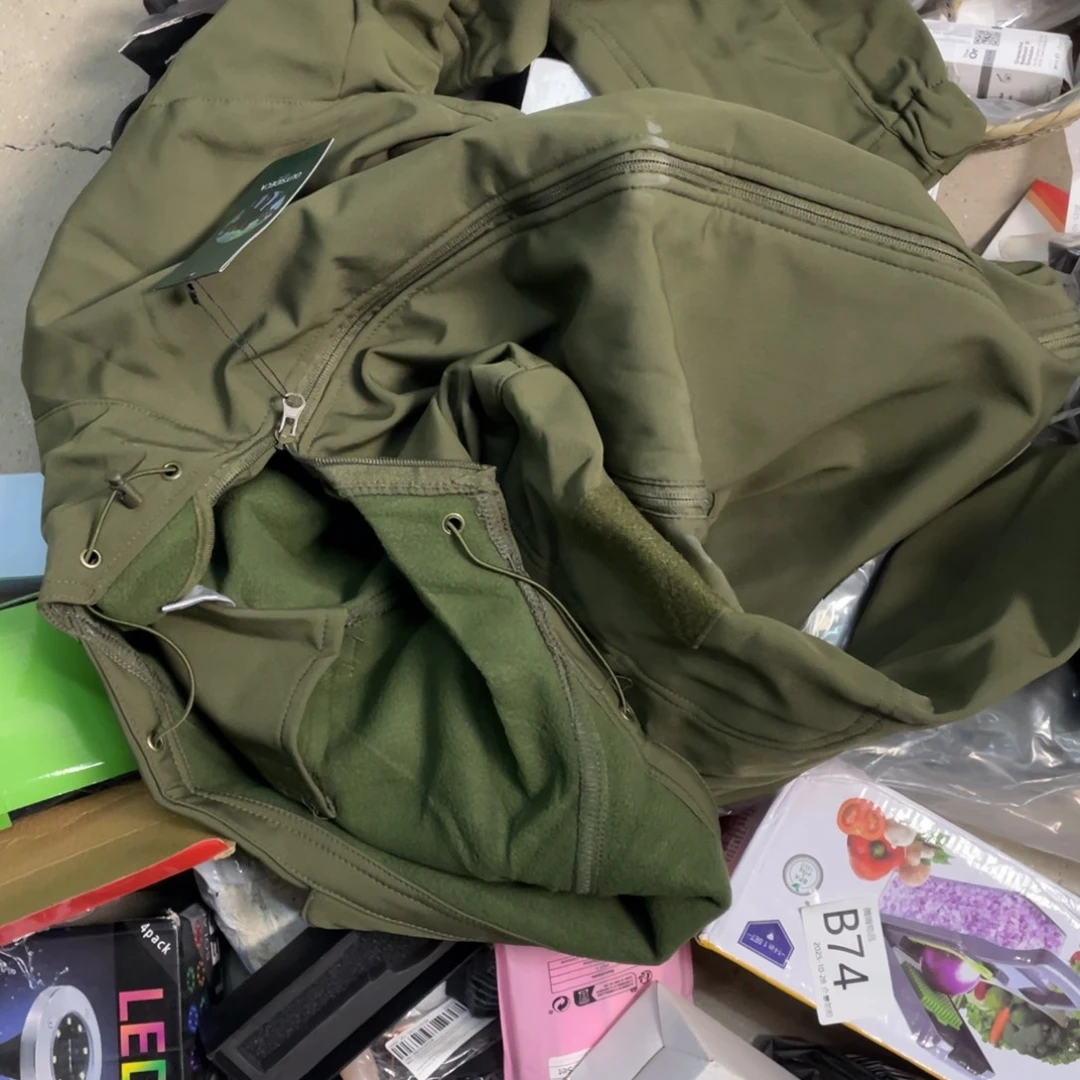 牦牛皮（革）下单备注绿色衣服