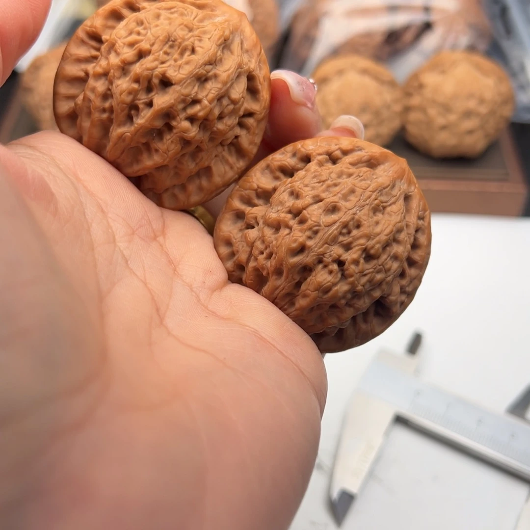 文玩核桃把件金公子42