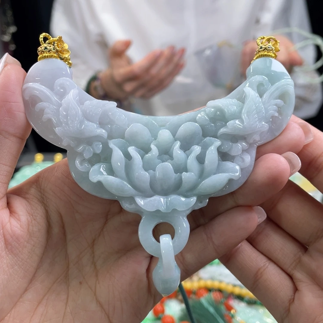 翡翠颈饰未镶嵌代编织