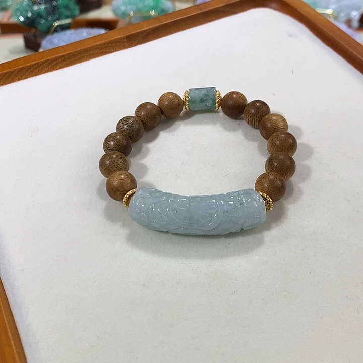 未镶嵌手链翡翠翡翠手牌