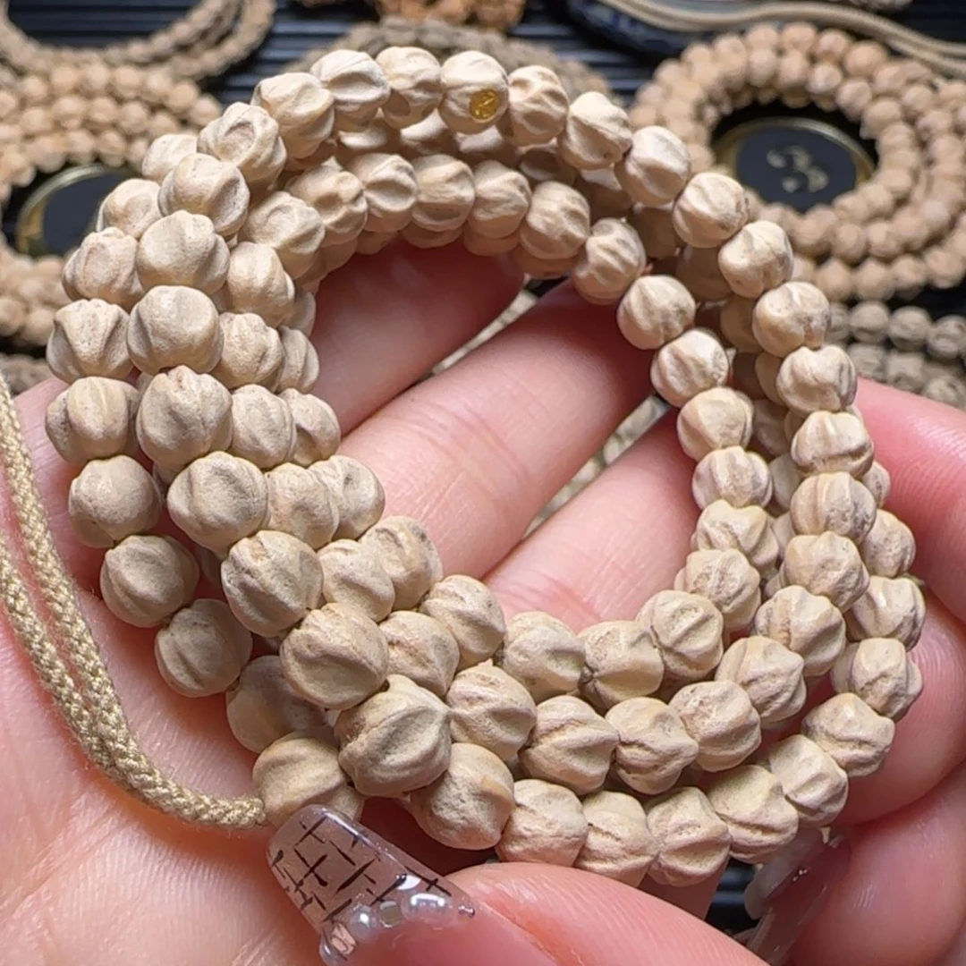 【闪购商品】柏香籽/百香籽吊坠淡**然