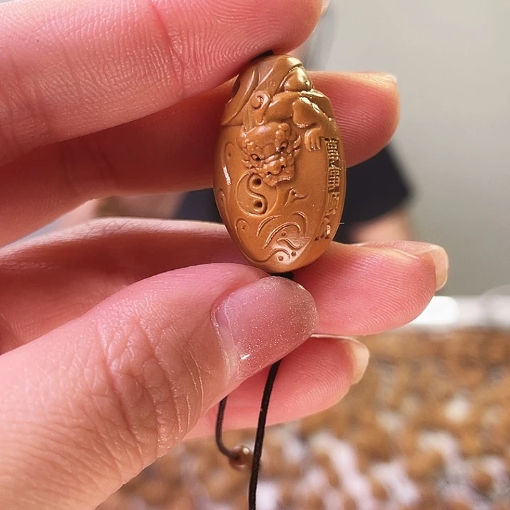 橄榄核吊坠橄榄核