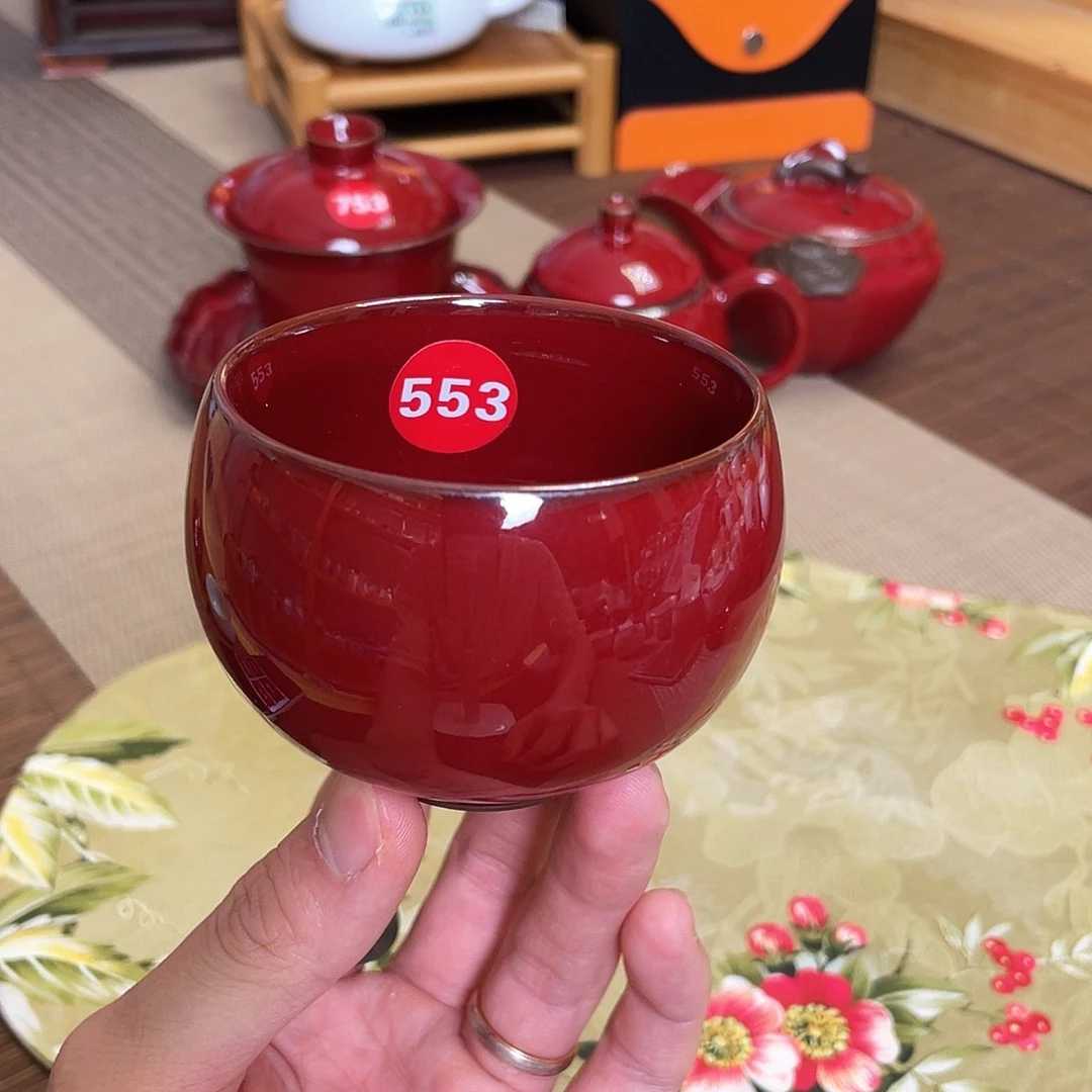 瓷片。。。。。。。。。。。。。。