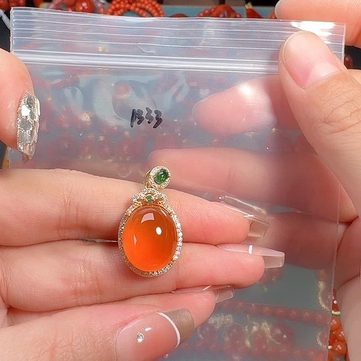 南红玛瑙银S925镶嵌吊坠