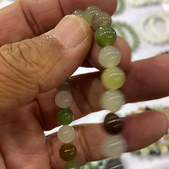 和田玉（糖玉）未镶嵌手链