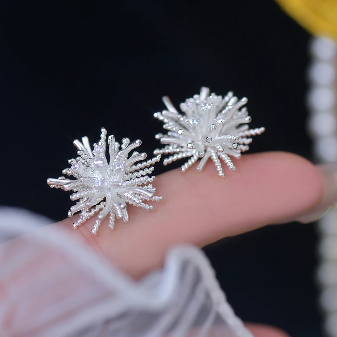 非金属合成锆石耳饰 时尚百搭耳钉微镶锆石烟花花朵小众饰品气质