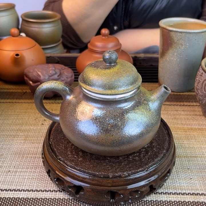 茶壶紫砂底槽清柴烧260cc